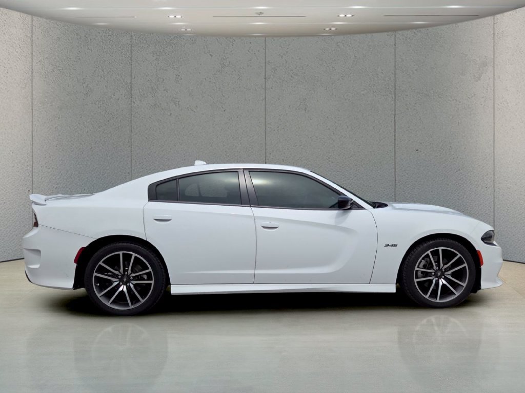 Used 2023 Dodge Charger R/T RWD image 4