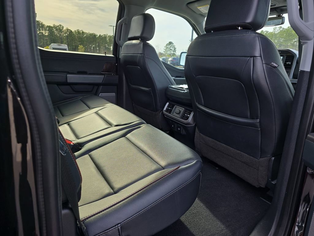 Used 2023 Ford F150 Lariat w/ Max Trailer Tow Package image 13