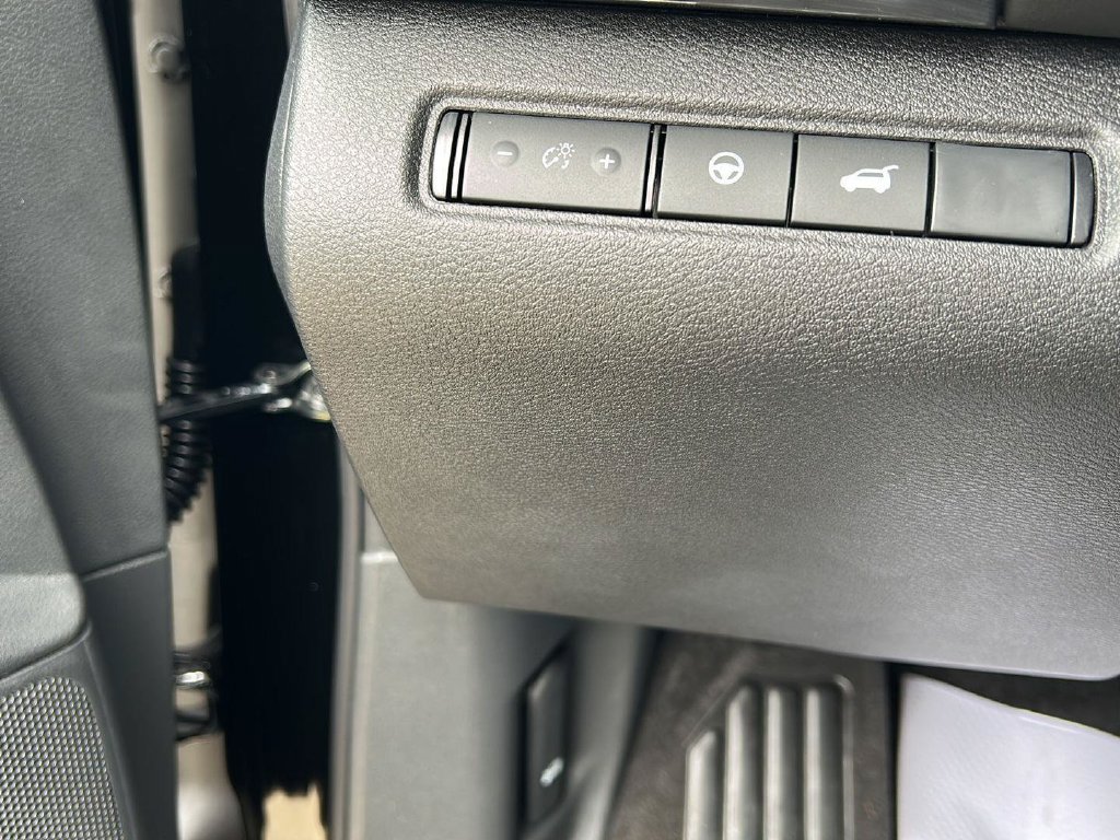 New 2026 Nissan Pathfinder Rock Creek AWD/4WD image 12