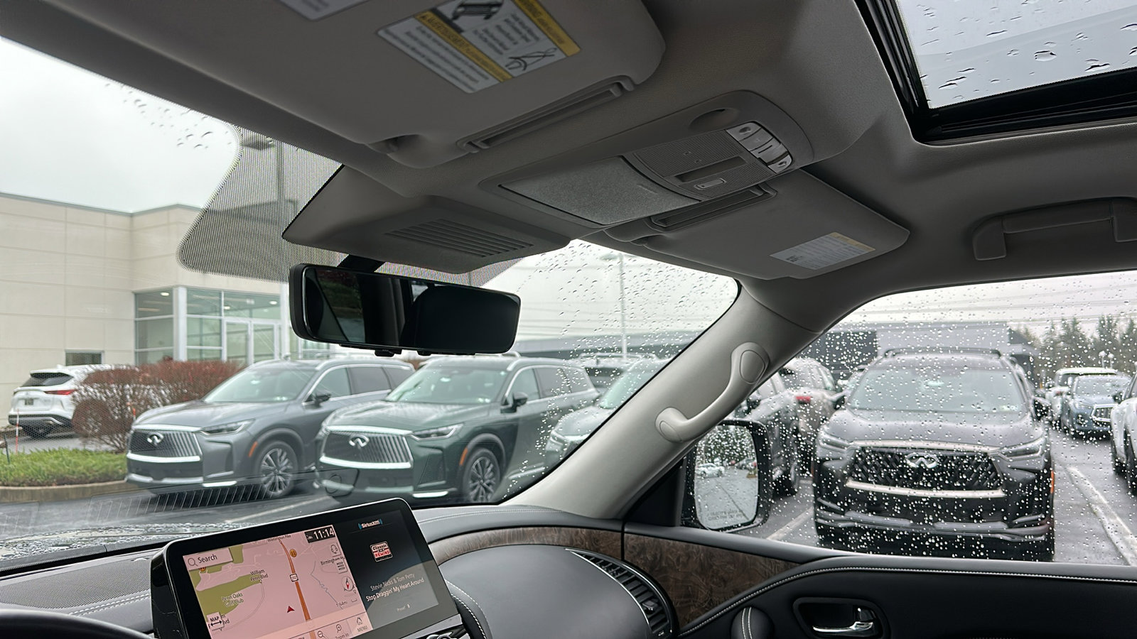 Certified 2023 INFINITI QX80 Premium Select w/ All-Season Package image 24