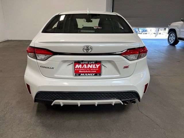 Used 2020 Toyota Corolla SE w/ SE Premium Package FWD image 4