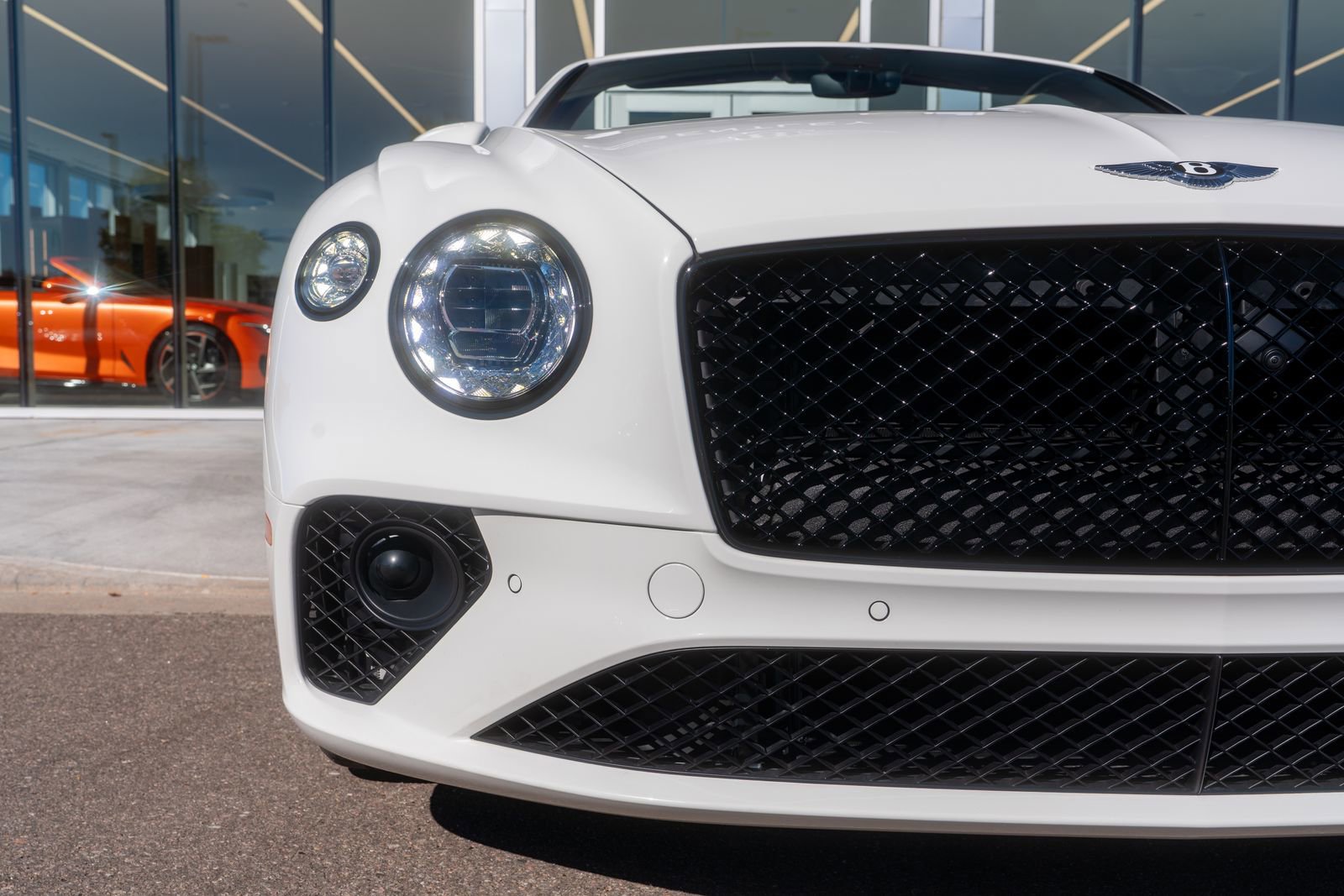 Certified 2024 Bentley Continental GT image 4