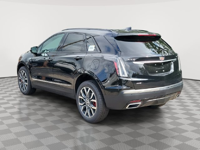 New 2026 Cadillac XT5 Sportv w/ LPO, Floor Liner Package AWD/4WD image 6