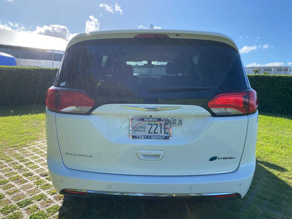 Used 2018 Chrysler Pacifica Touring Plus FWD image 24