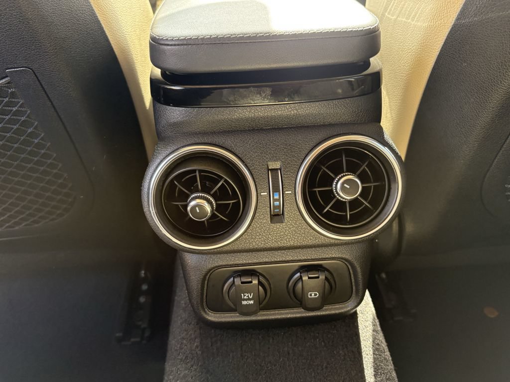 Used 2023 Kia Stinger GT-Line w/ Sun & Sound Package RWD image 25