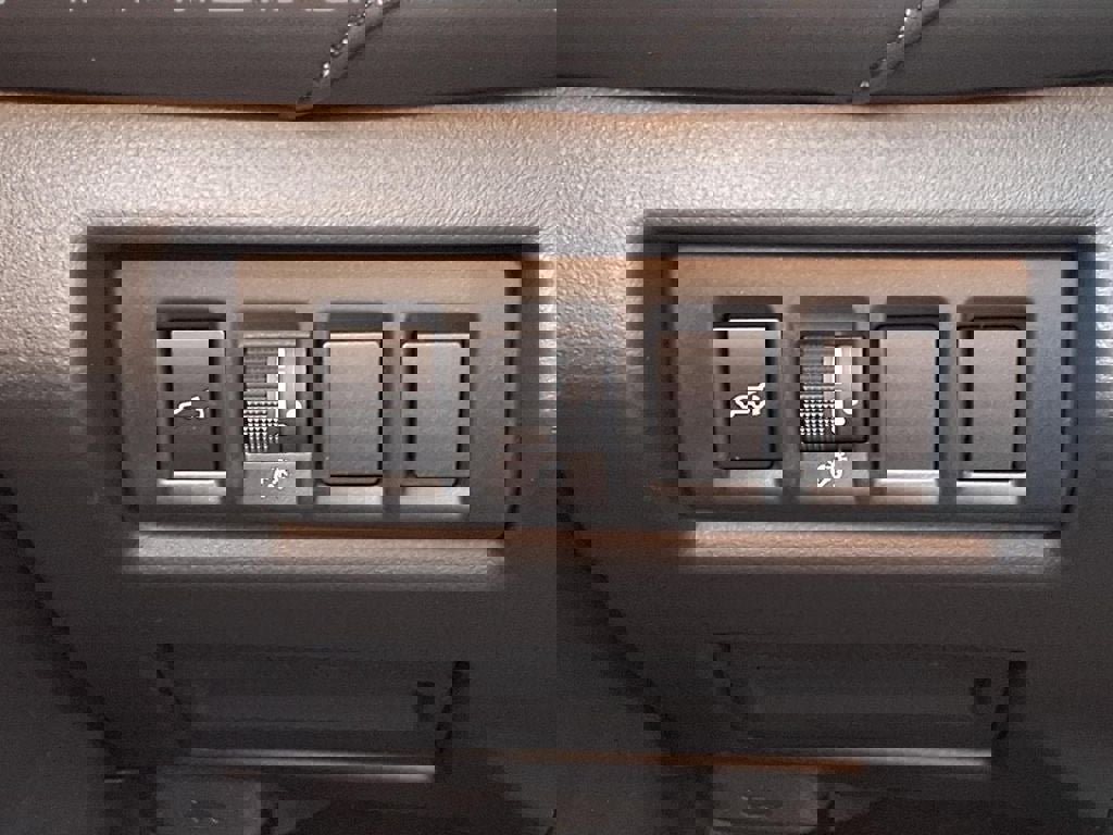 New 2026 Subaru Outback Touring image 11