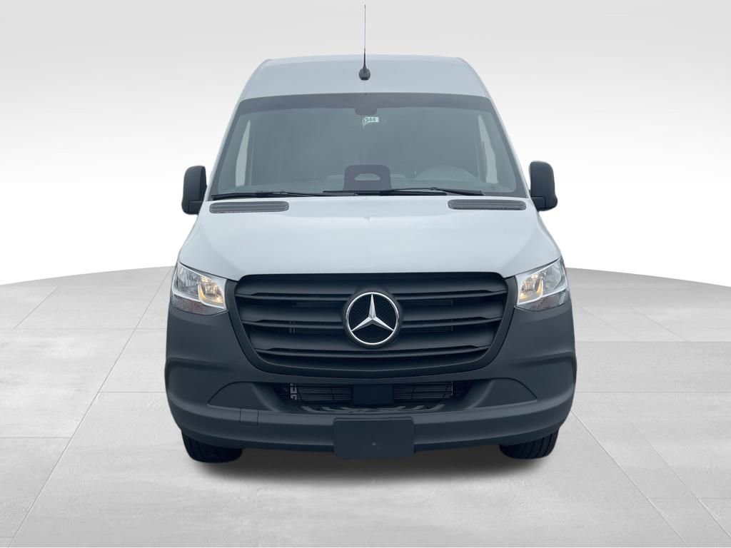 New 2025 Mercedes-Benz Sprinter 2500 image 3