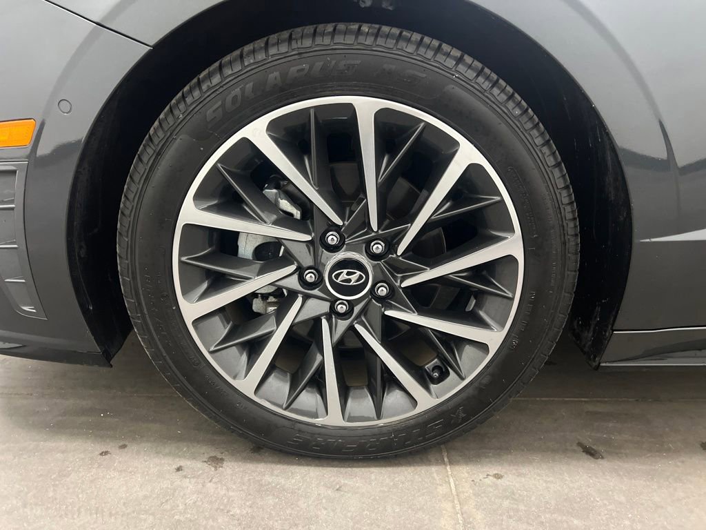 Used 2022 Hyundai Sonata Limited image 31