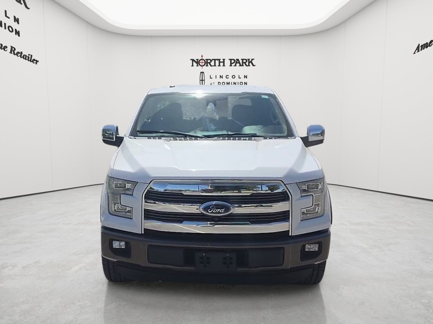 Used 2015 Ford F150 Lariat w/ Equipment Group 502A Luxury RWD image 9