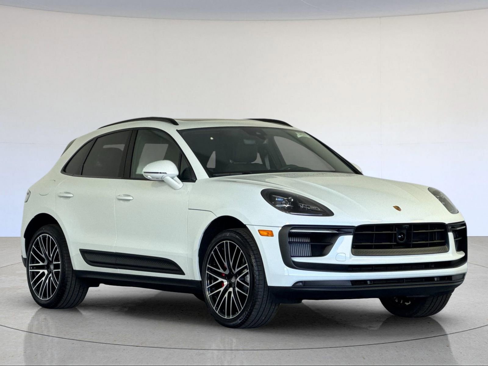 New 2026 Porsche Macan S AWD/4WD image 10