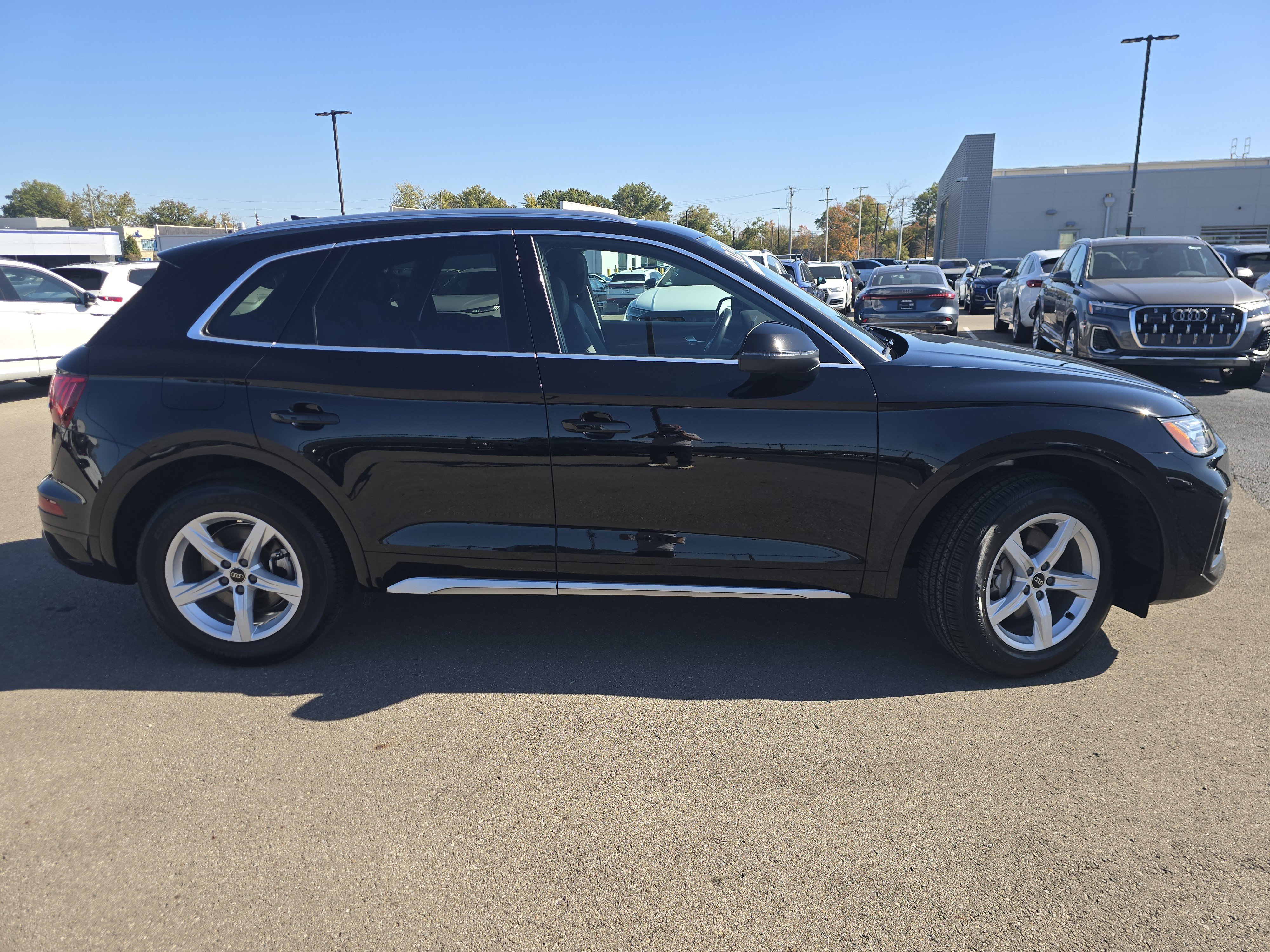 Certified 2024 Audi Q5 2.0T Premium AWD/4WD image 8