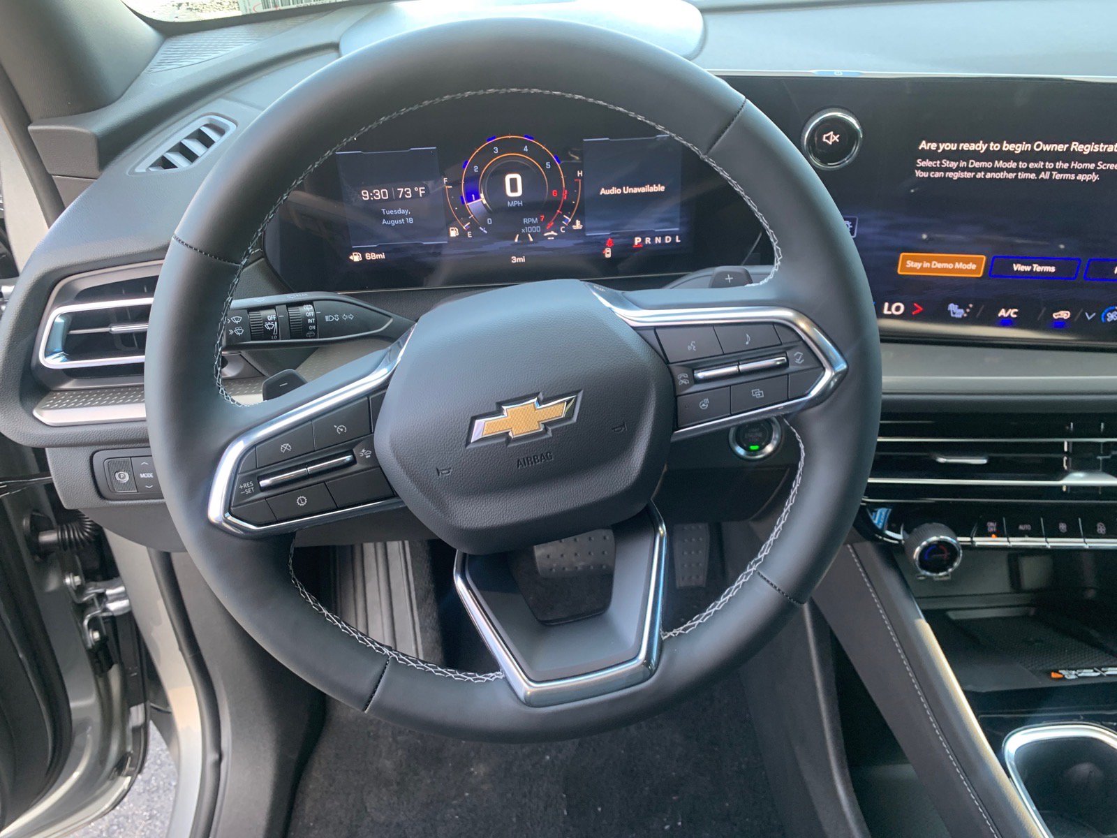 New 2027 Chevrolet Traverse LT FWD image 11