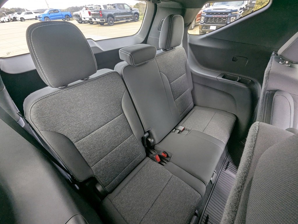 New 2026 Chevrolet Traverse LT w/ Midnight/Sport Edition image 15