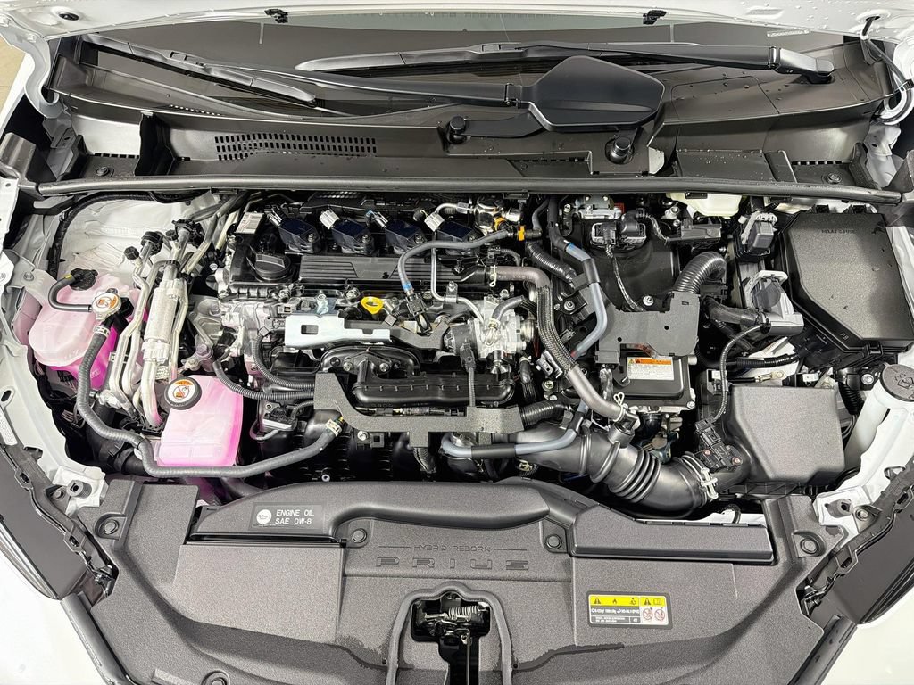 New 2027 Toyota Prius Plug-In Hybrid FWD image 25