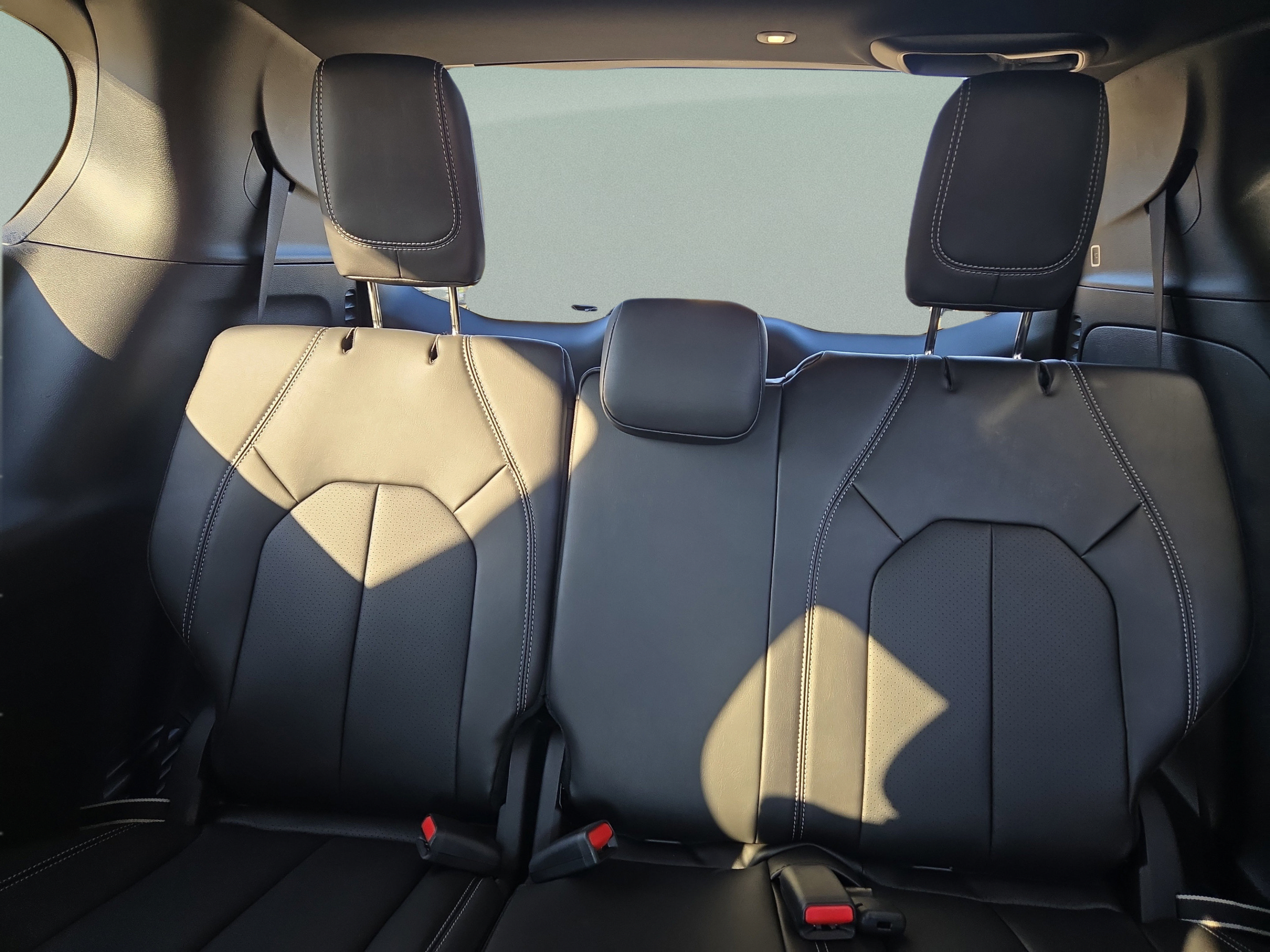New 2026 Chrysler Pacifica Select FWD image 15