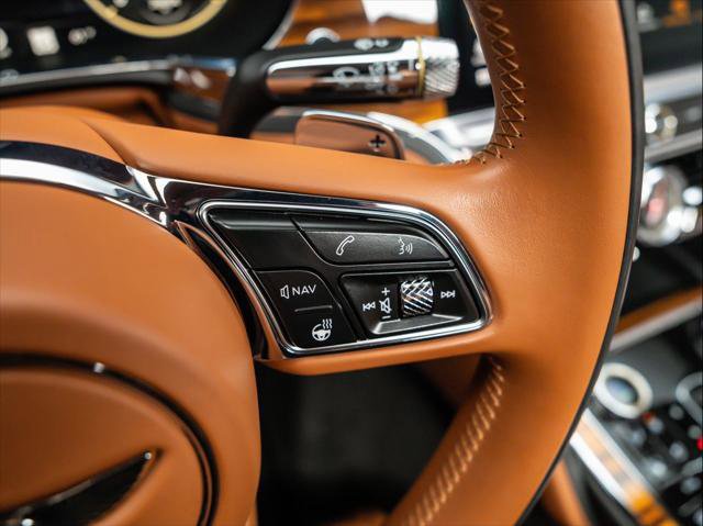 Used 2021 Bentley Flying Spur V8 image 21