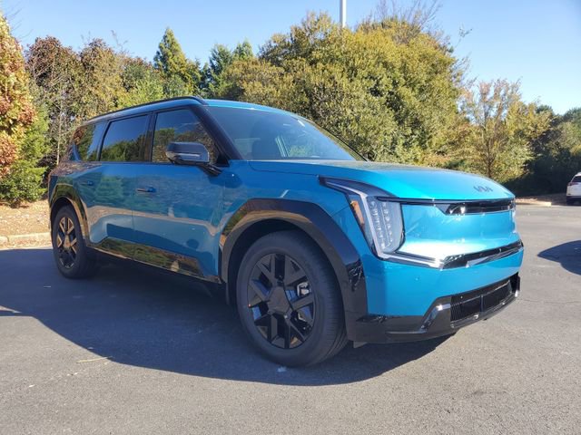 New 2026 Kia EV9 Land w/ Nightfall Edition Package image 3