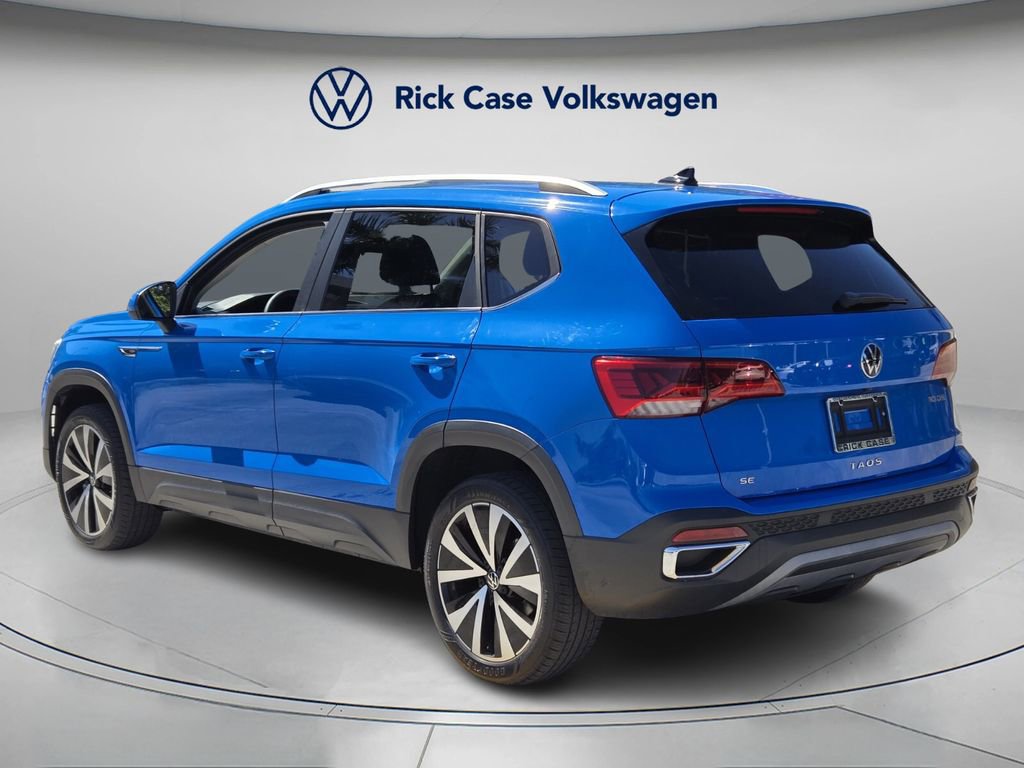 Used 2022 Volkswagen Taos SE w/ IQ.Drive SE Package image 7