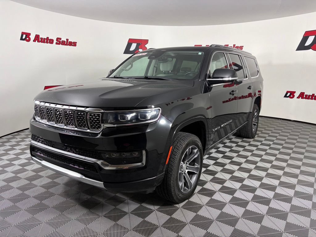 Used 2023 Jeep Grand Wagoneer L 4WD w/ Rear Seat Video Group 1 image 2