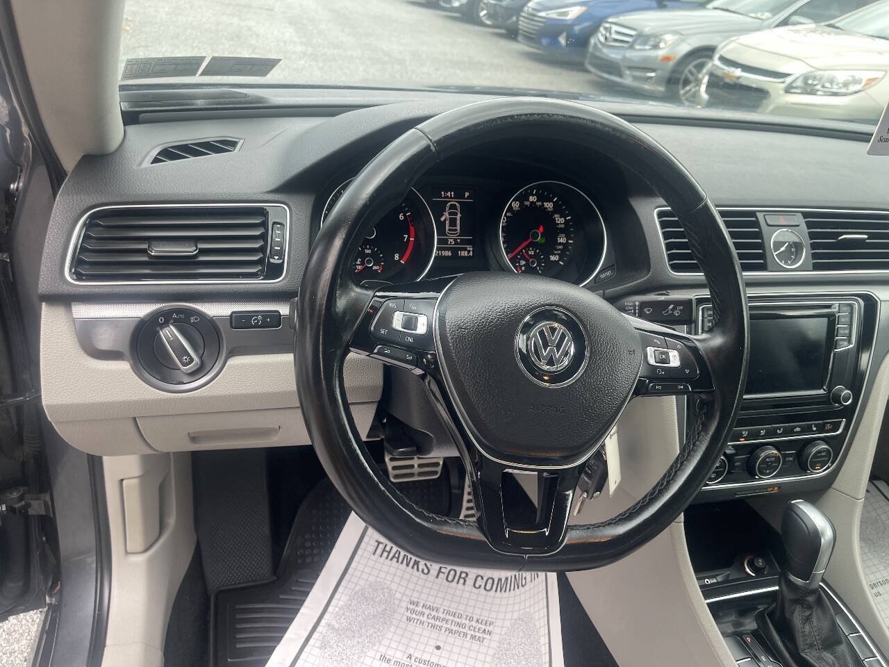 Used 2017 Volkswagen Passat 1.8T R-Line FWD image 14