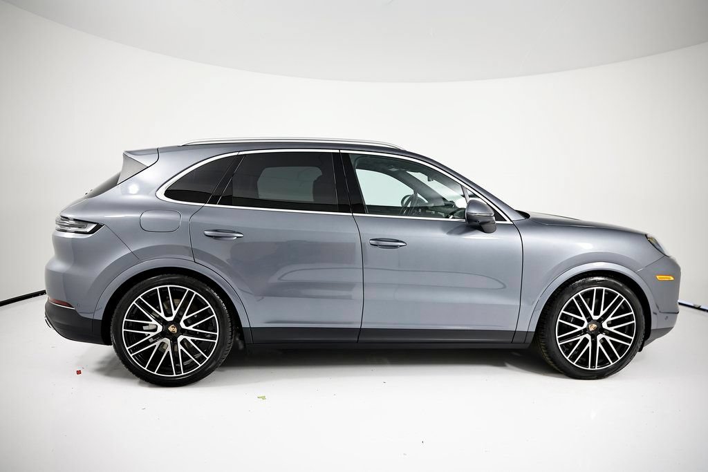 New 2026 Porsche Cayenne AWD/4WD image 8