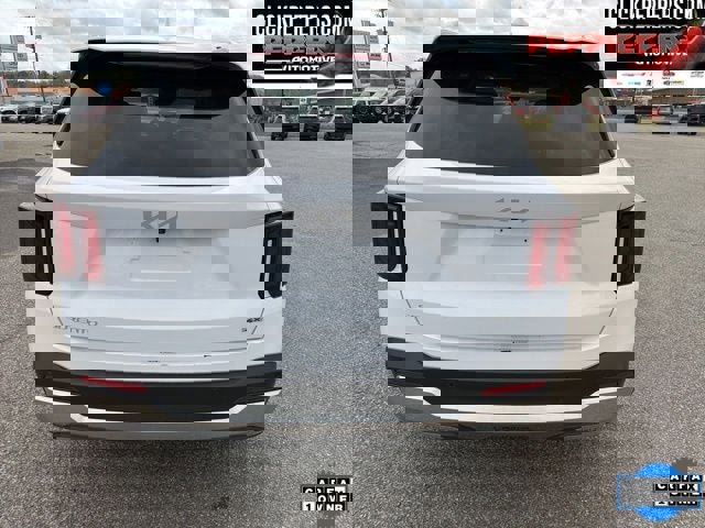 Used 2024 Kia Sorento S image 15