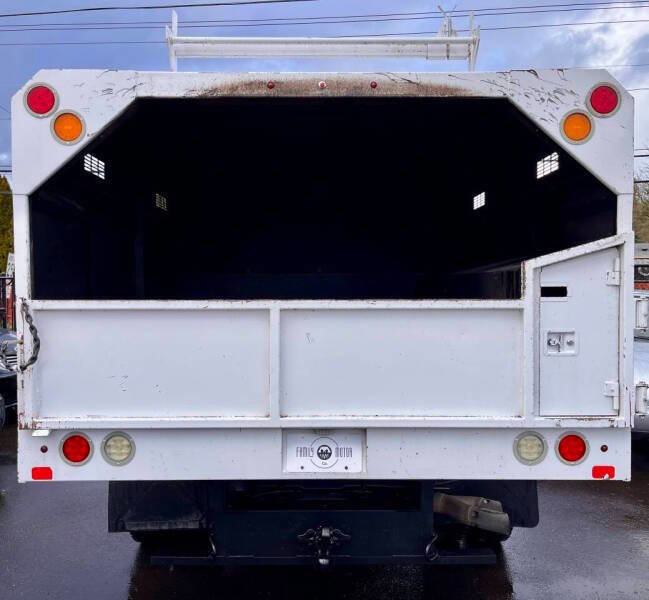 Used 2015 Ford F550 4x4 Crew Cab Super Duty image 8