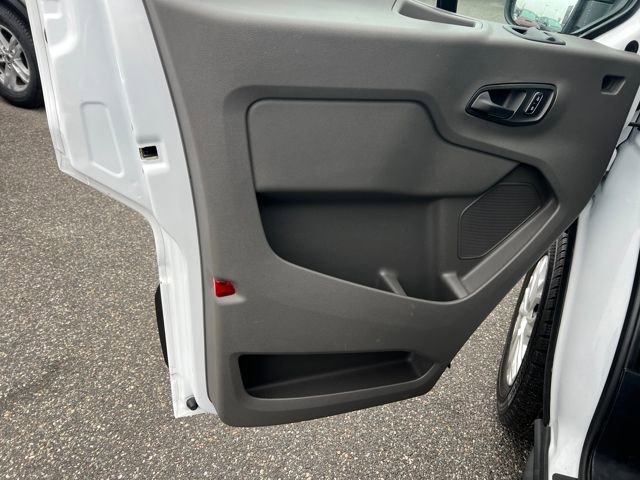 Used 2024 Ford Transit 350 XLT image 10