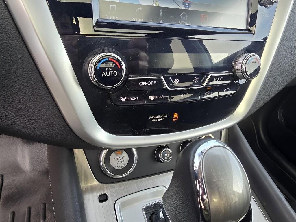 Used 2017 Nissan Murano Platinum w/ Platinum Technology Package image 19