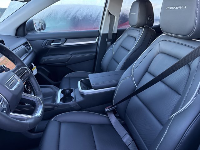 New 2026 GMC Terrain Denali image 4