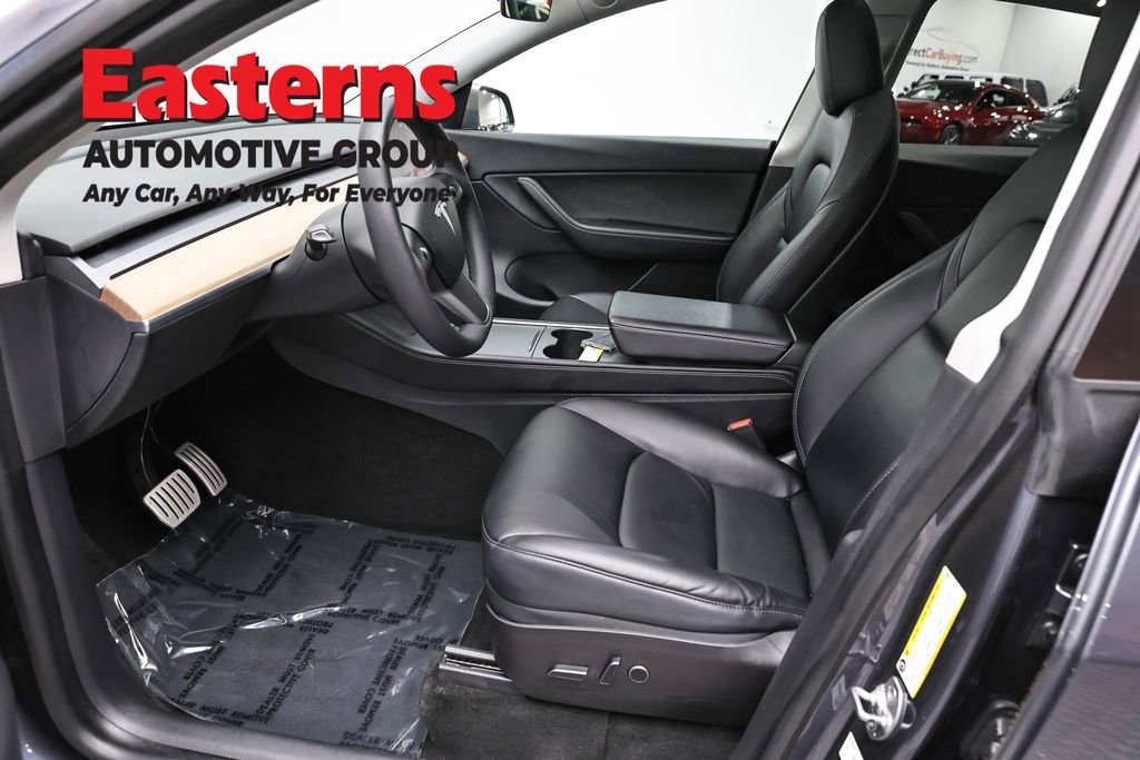Used 2021 Tesla Model Y Performance image 14
