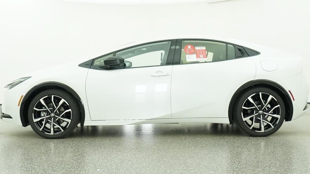 New 2027 Toyota Prius Plug-In Hybrid w/ Limited Premium Package FWD image 19
