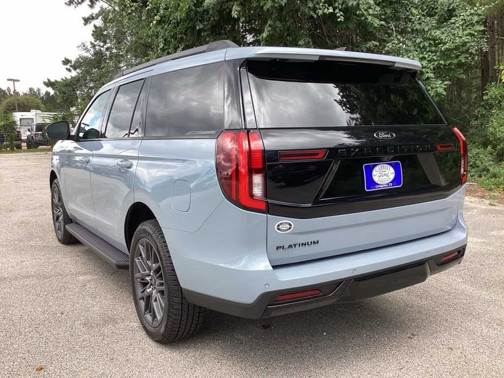 New 2026 Ford Expedition Platinum w/ Stealth Appearance Package AWD/4WD image 9