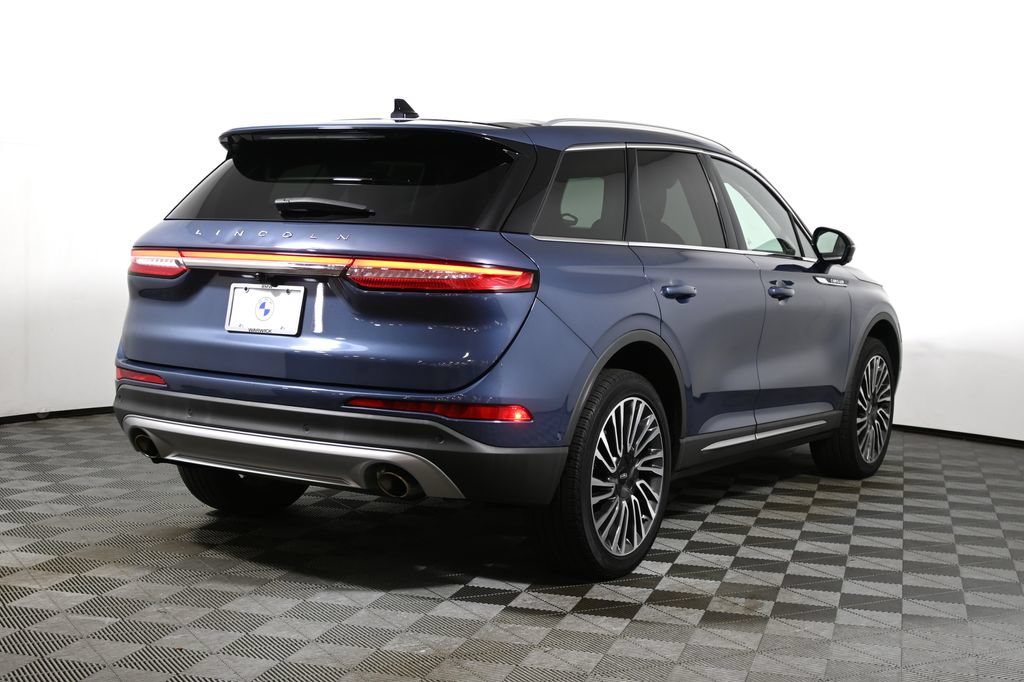 Used 2022 Lincoln Corsair Reserve w/ Equipment Group 201A AWD/4WD image 7