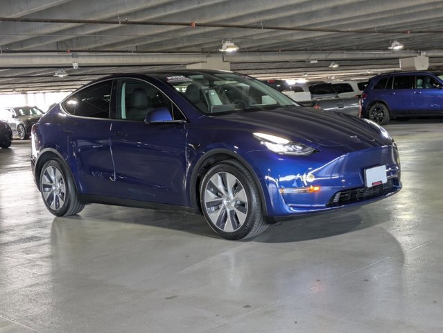 Used 2021 Tesla Model Y Long Range AWD/4WD image 3