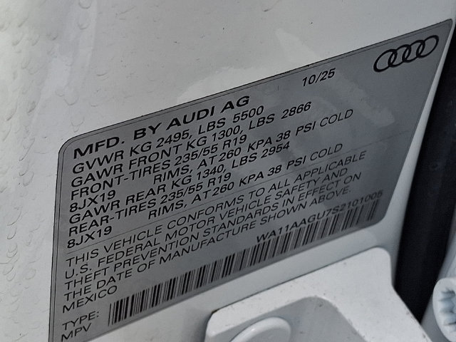 Used 2025 Audi Q5 Premium w/ Convenience Package AWD/4WD image 26