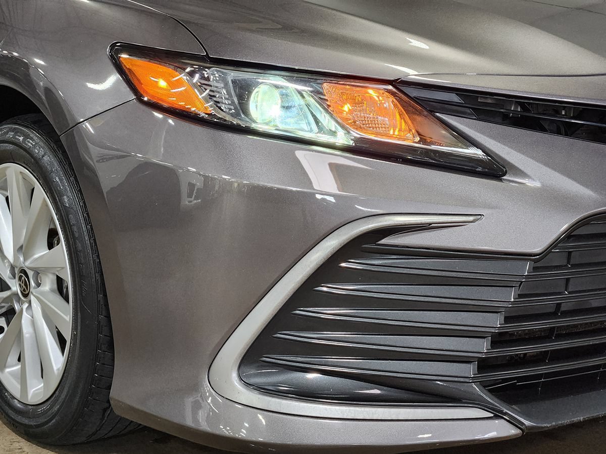 Used 2023 Toyota Camry LE FWD image 13