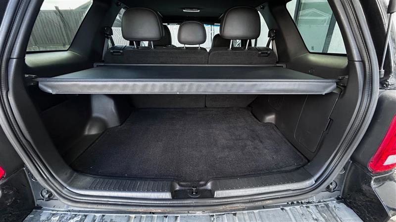 Used 2011 Ford Escape Limited w/ 301A Rapid Spec Order Code image 15