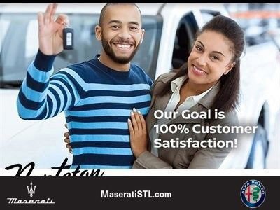 Used 2023 BMW 530i xDrive w/ Premium Package image 28