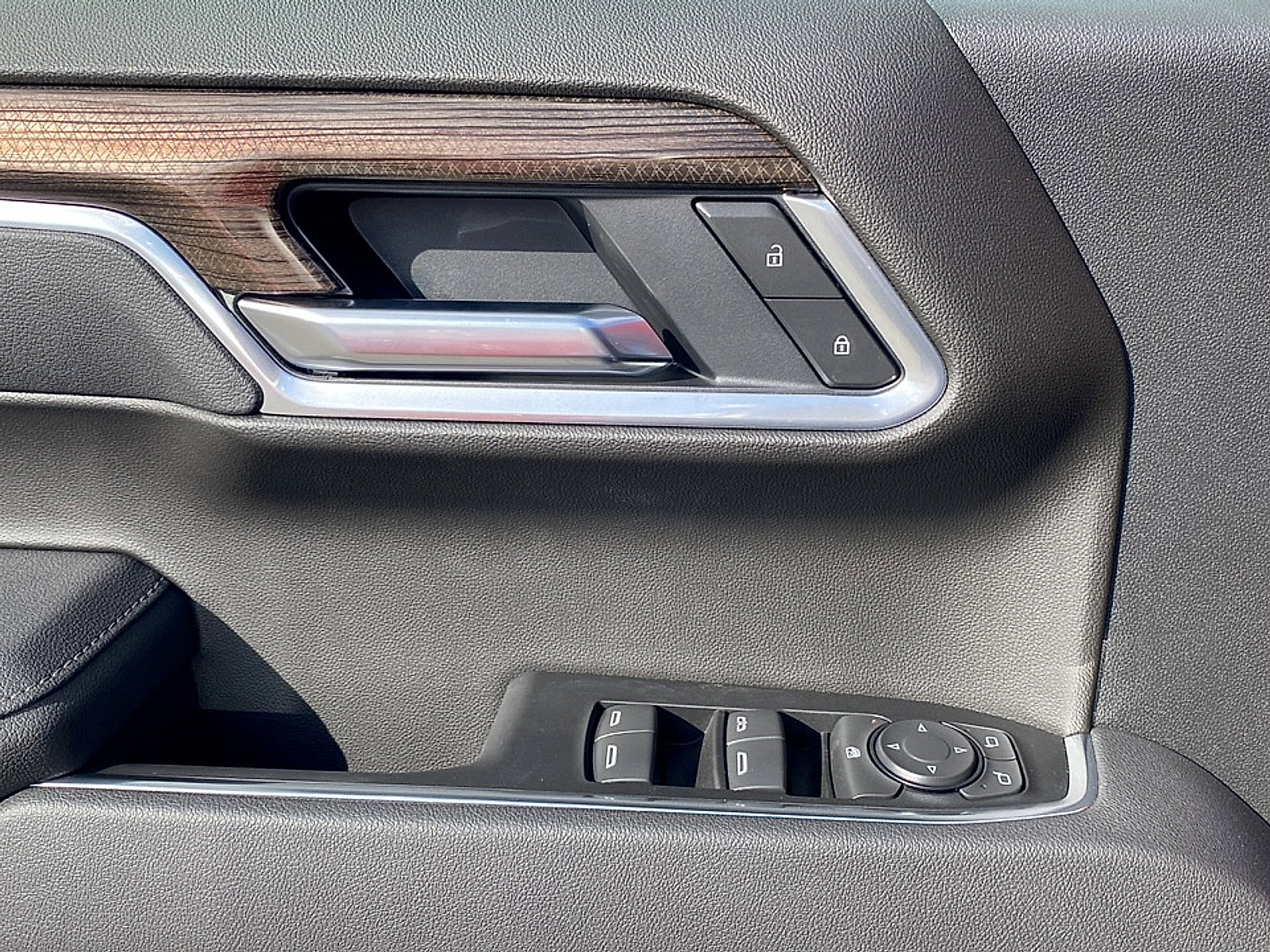 New 2026 Chevrolet Silverado 1500 LT AWD/4WD image 26
