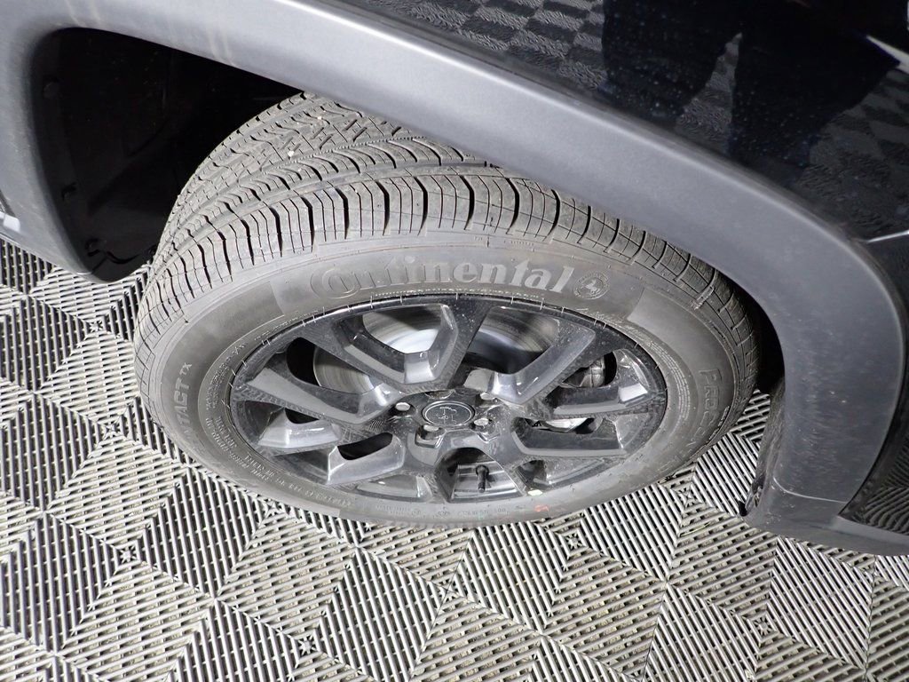 New 2026 Jeep Compass Latitude image 32