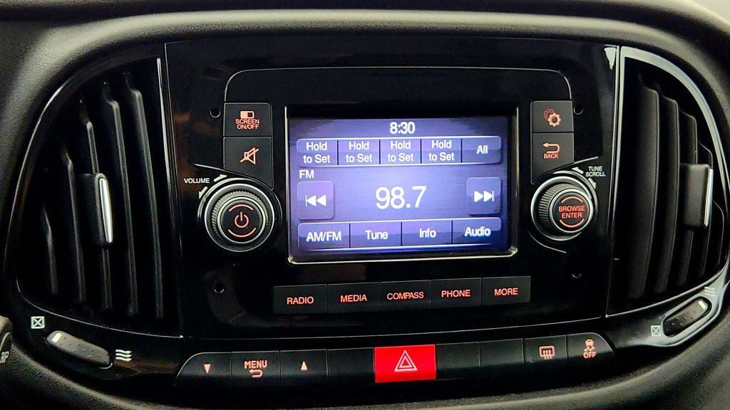 Used 2018 RAM ProMaster City Tradesman SLT FWD image 18