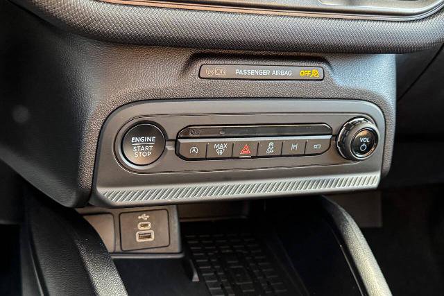 Certified 2025 Ford Bronco Sport Outer Banks w/ Outer Banks Tech Package+ AWD/4WD image 34