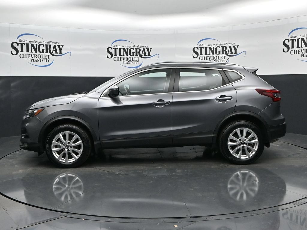 Used 2022 Nissan Rogue Sport SV w/ Technology Package FWD image 4