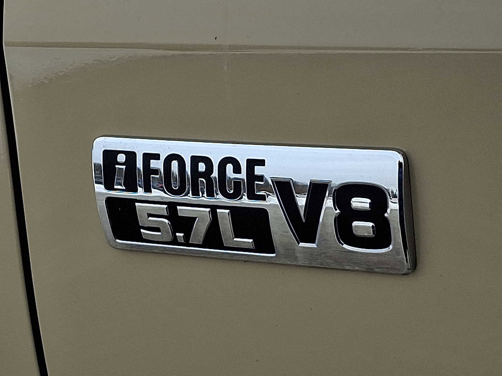 Certified 2019 Toyota Tundra SR5 image 34