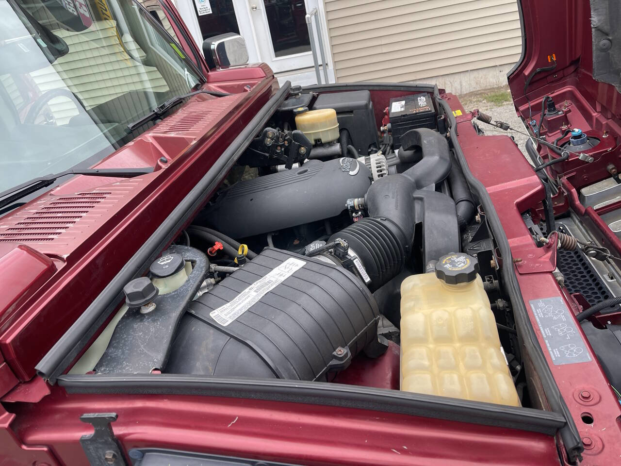 Used 2003 HUMMER H2 Base 4dr 4WD SUV w/ Preferred Equipment Group image 26