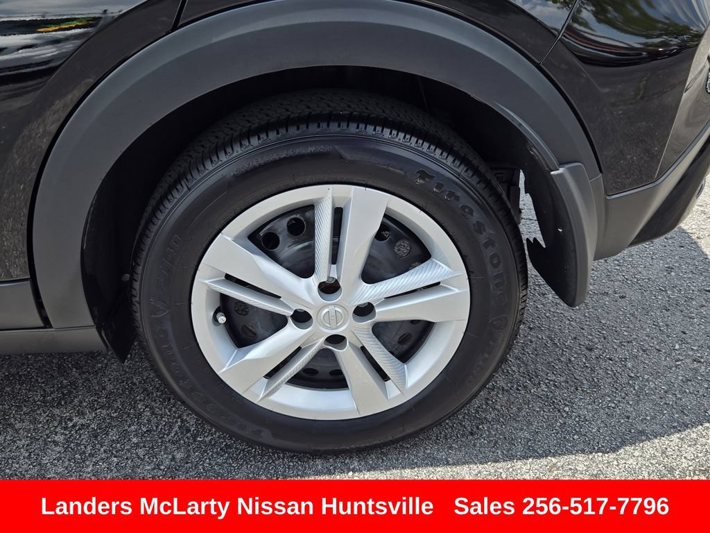 Used 2025 Nissan Kicks Play S FWD image 12