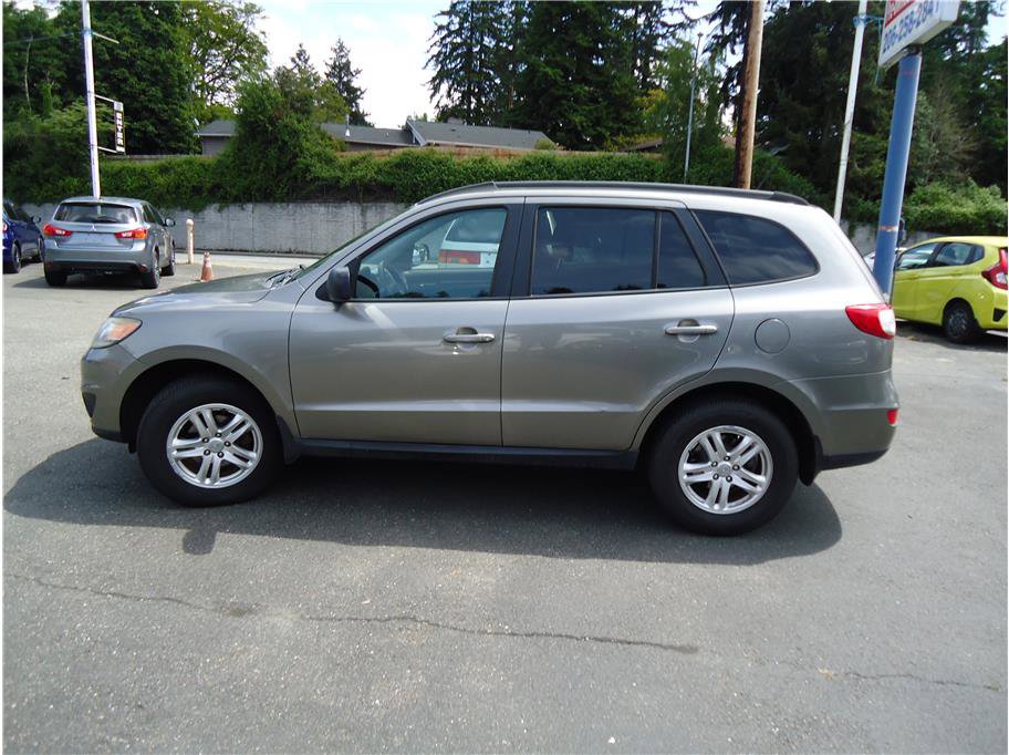 Used 2012 Hyundai Santa Fe GLS image 9