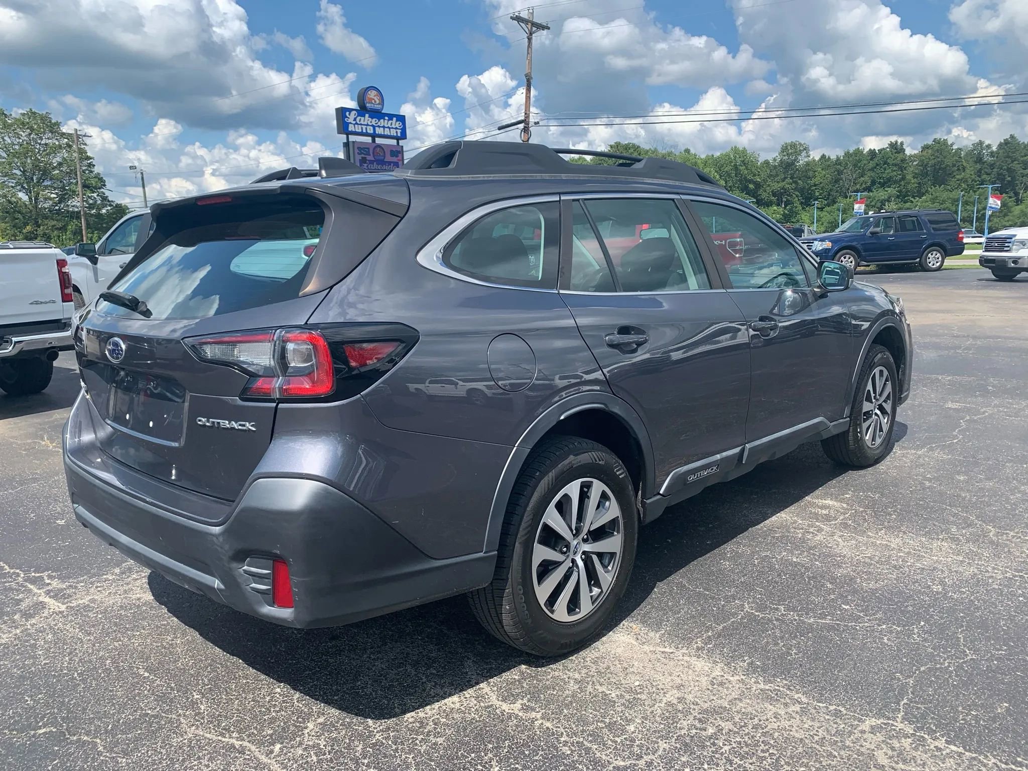 Used 2022 Subaru Outback image 6