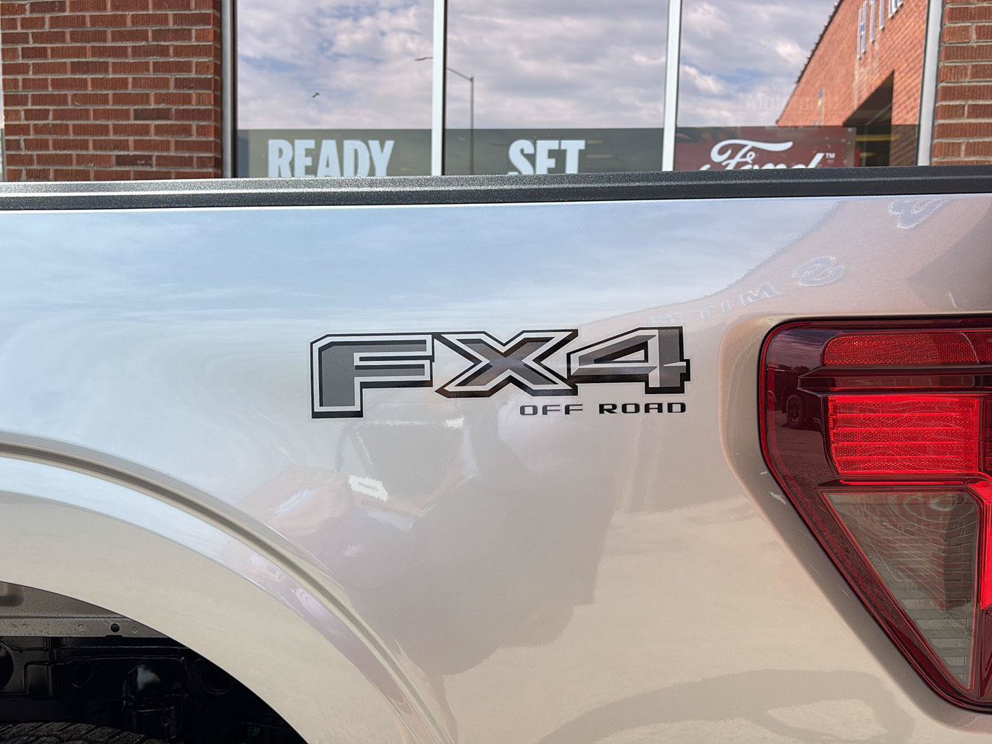 New 2026 Ford F150 XLT w/ Equipment Group 302A MID AWD/4WD image 10